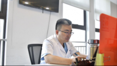 <b>徐赟医生：重庆仁品耳鼻喉医院的咽喉头颈外科专家，守护您的小器官大健康</b>