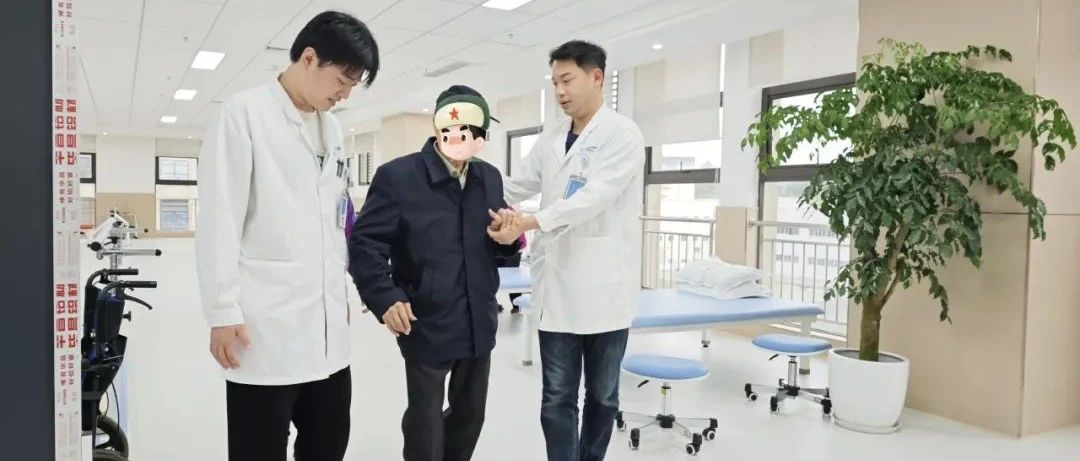 老兵康复日记：从偏瘫到站立、行走，跌倒后仍有站起的勇气
